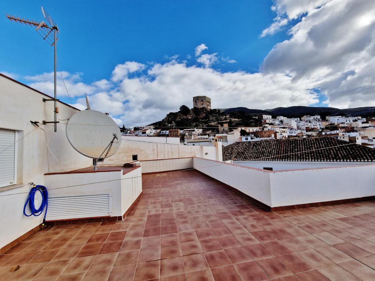 Velez Nazari Centro 1 * Vélez de Benaudalla